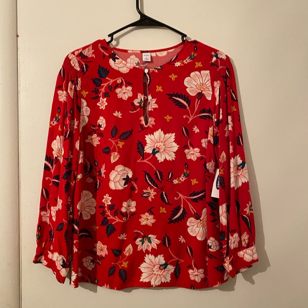 Old navy red floral blouse